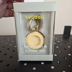 heyday Apple AirTag Keychain & Holder Set - Pale Yellow